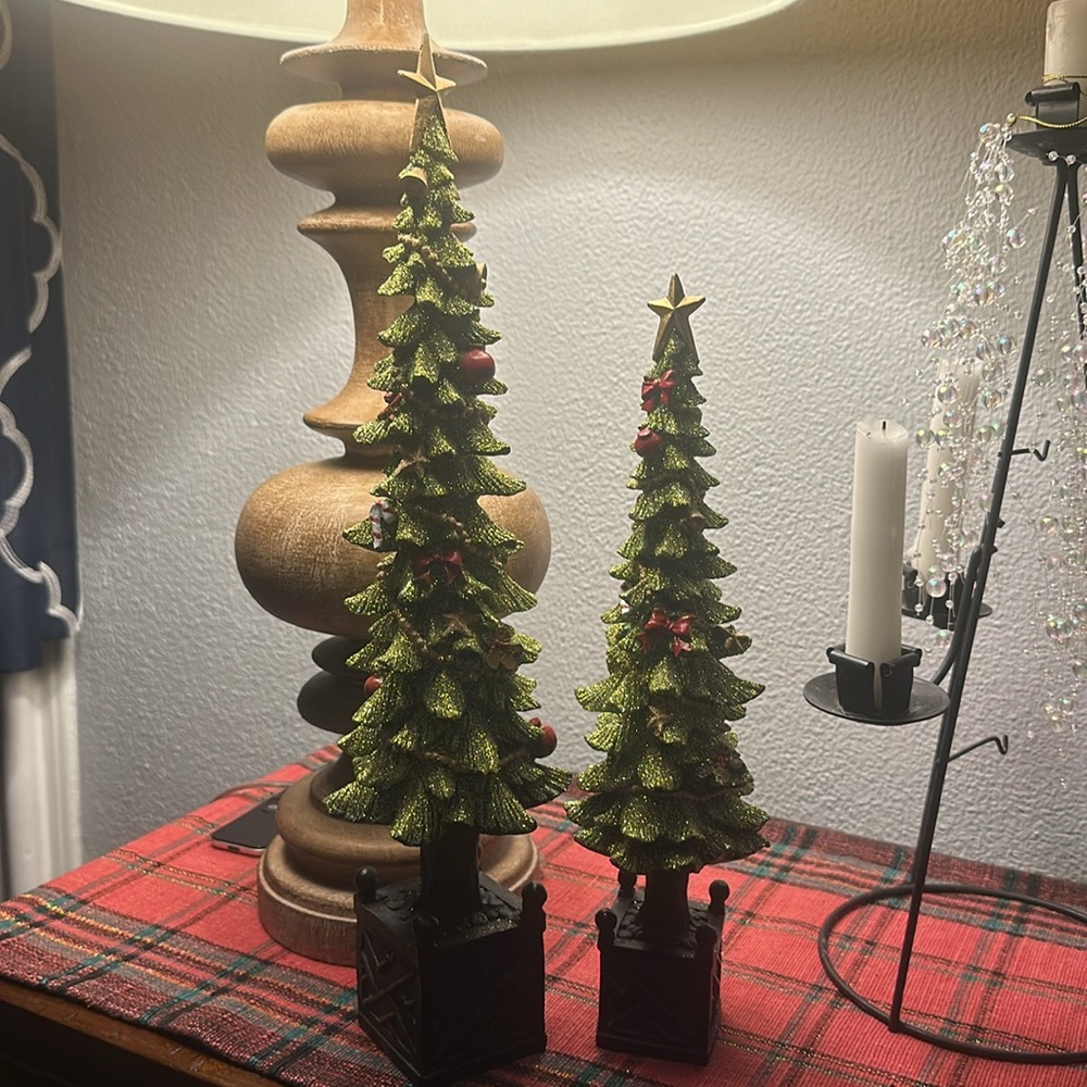 2 Trees-Xmas